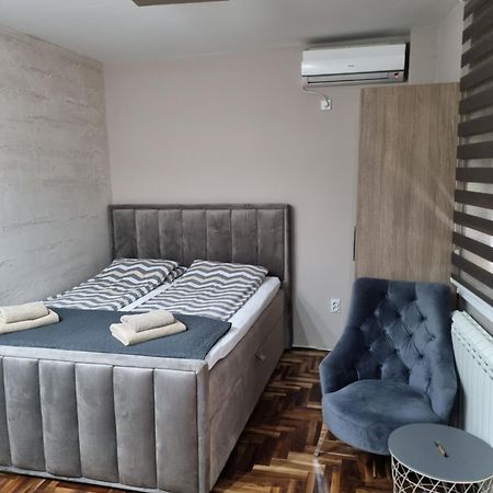 Apartman Ristanovic Banja Koviljača Exterior foto